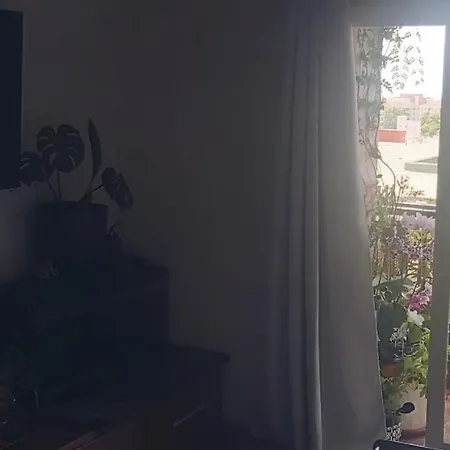 Privada Y Muy Centrica En Homestay